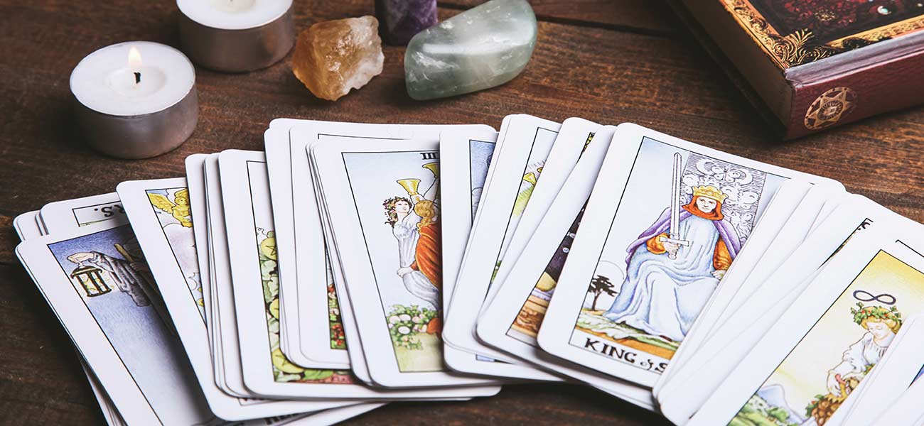 Tarot for Decision-Making: Harnessing Psychic Insights for Informed Choices